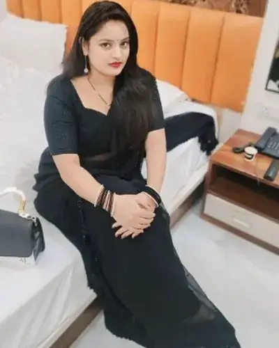 Escort Service Daspur
